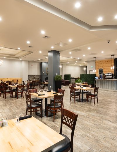 Bradleys-Restaurant Bar Area